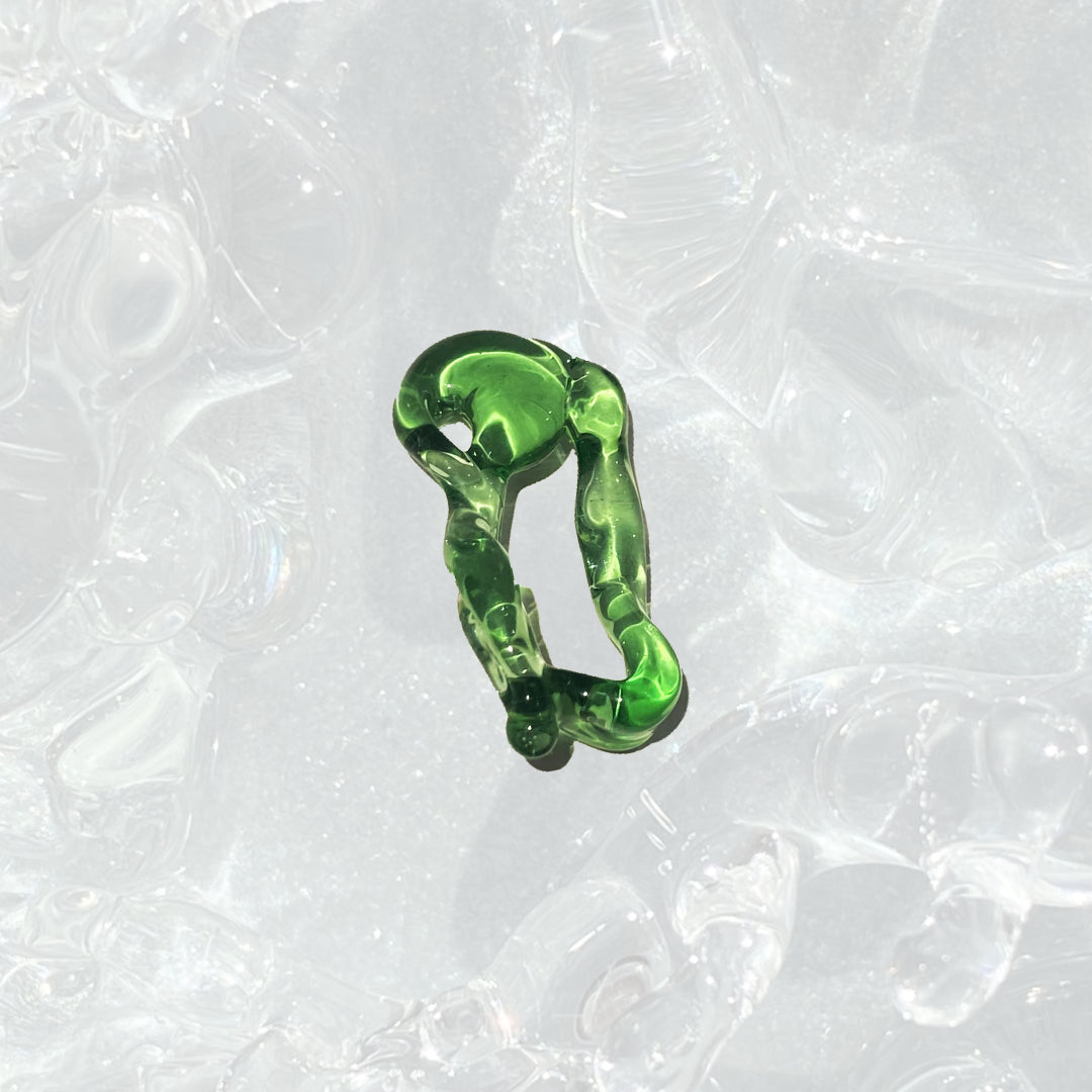 GLASS CHARM SMALL GREEN
