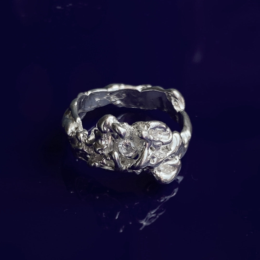 Cora Ring
