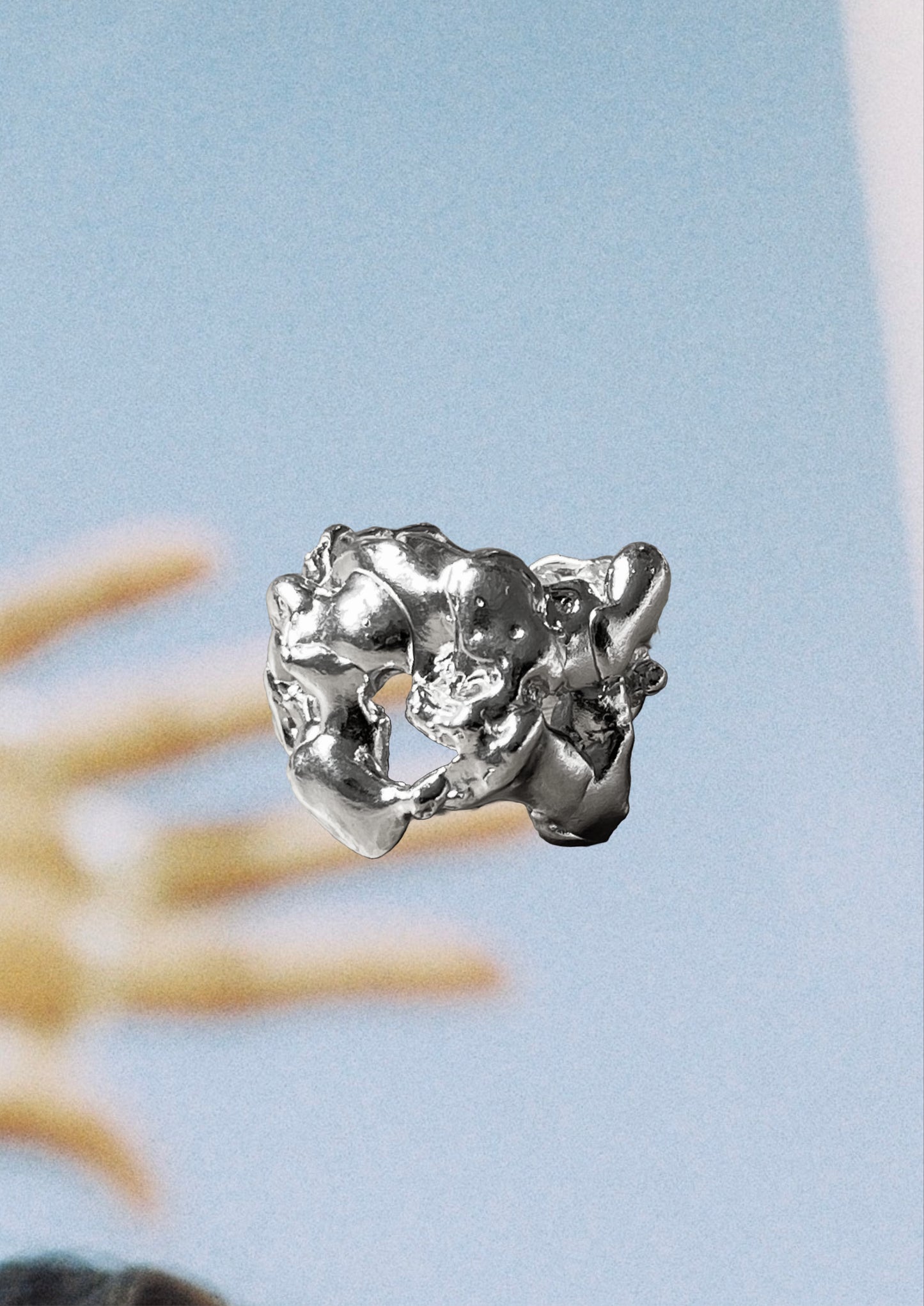 Mya Ring