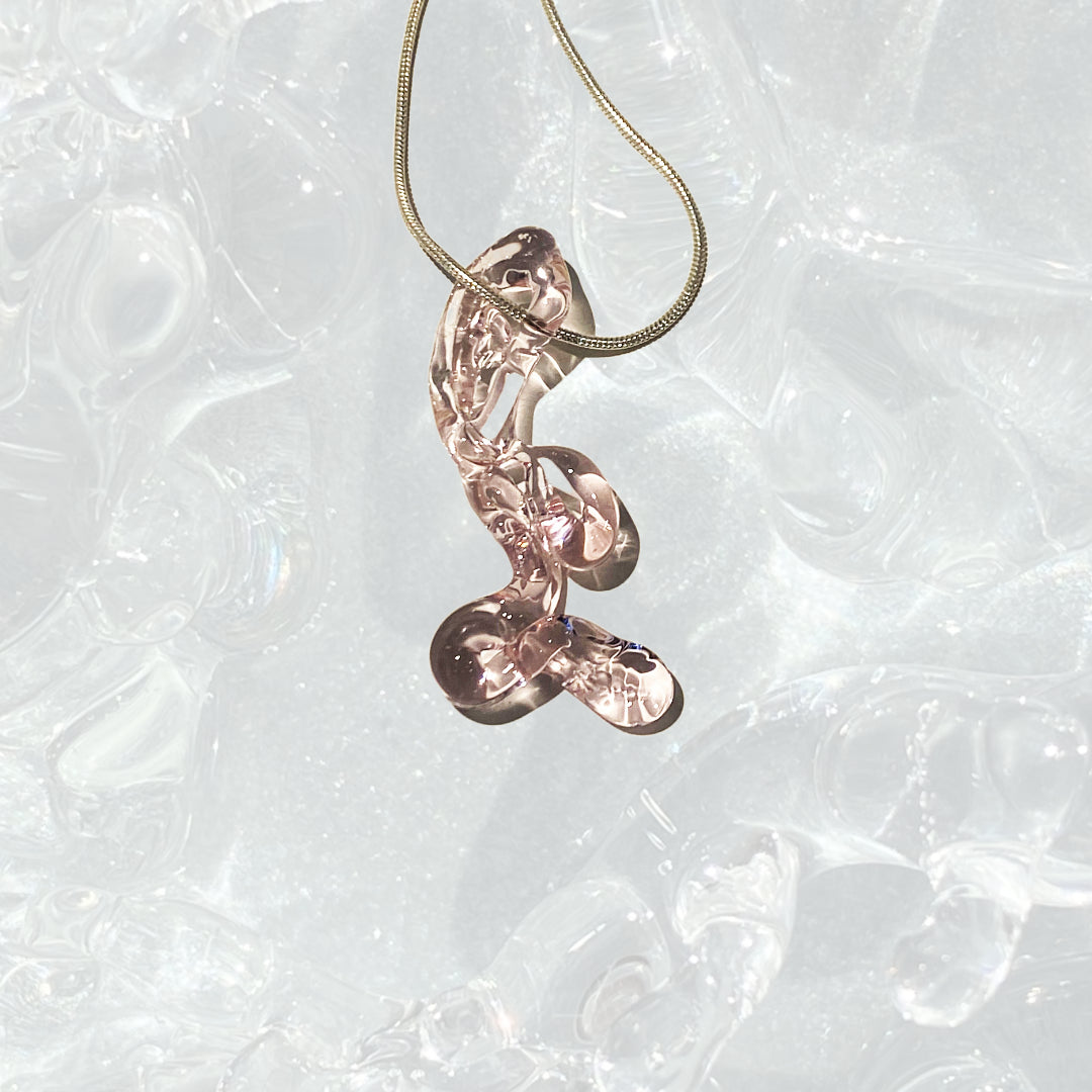 GLASS CHARM LONG BABYPINK