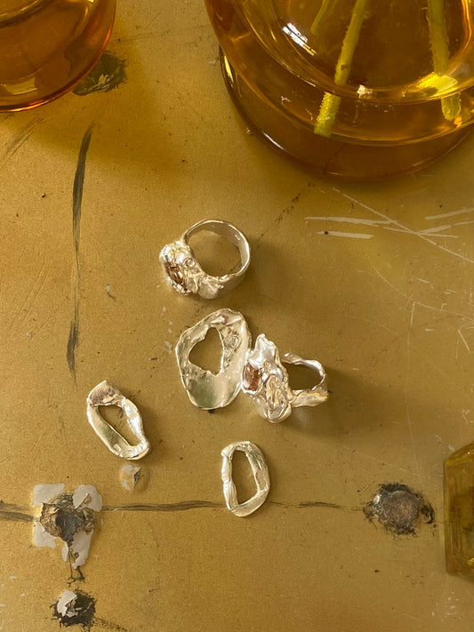 Oyster Charm (large)