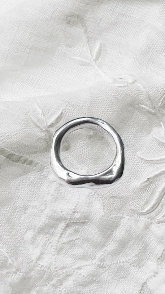 Mithula Ring